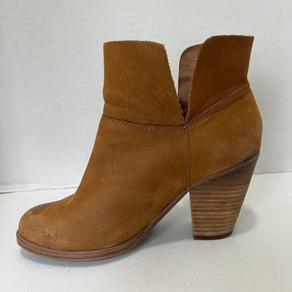 Vince Camuto Helyn Bootie Ankle Boots Tan Brown Leather Stacked Heel Women's 6 M - Picture 5 of 12